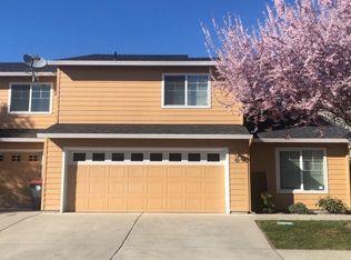 327 Live Oak Loop, Central Pt, OR 97502