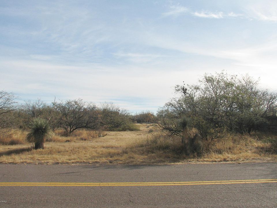 1st image of N Oak Dr