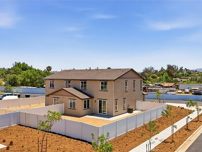 5855 Persepolis Ct — Photo 36