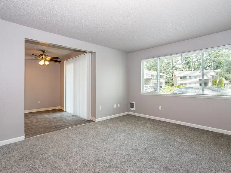Forest Park Apartments — Photo 36
