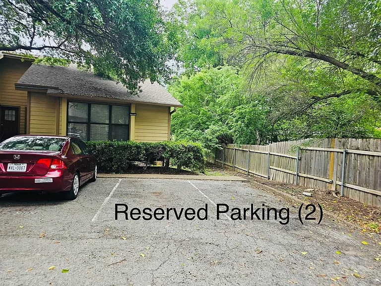 5107 Leralynn St #304 — Photo 17