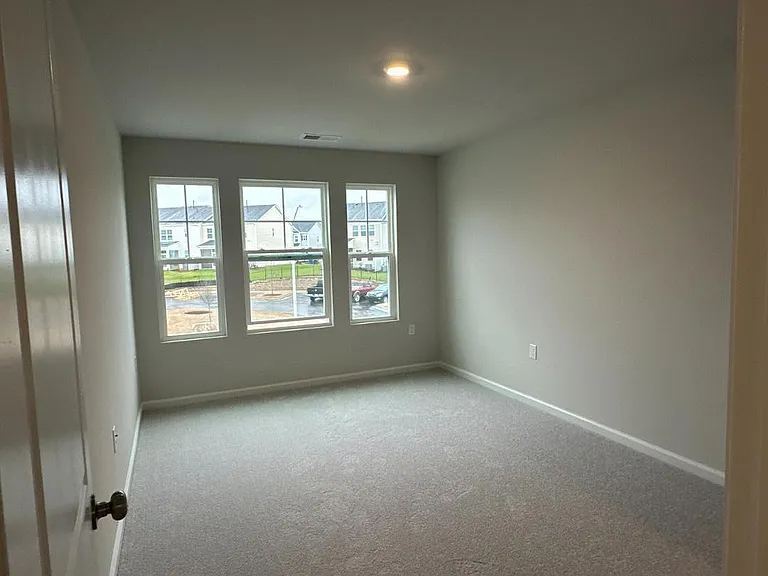 5021 Pufa St — Photo 12