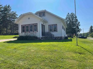 73 Michigan Ave, Montreal, WI 54550