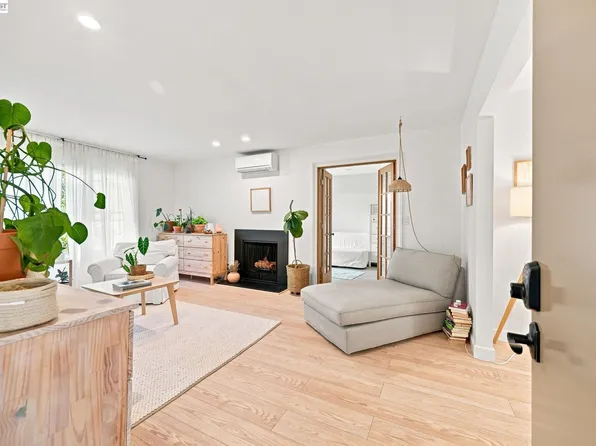(undisclosed Address), Pleasant Hill, CA 94523