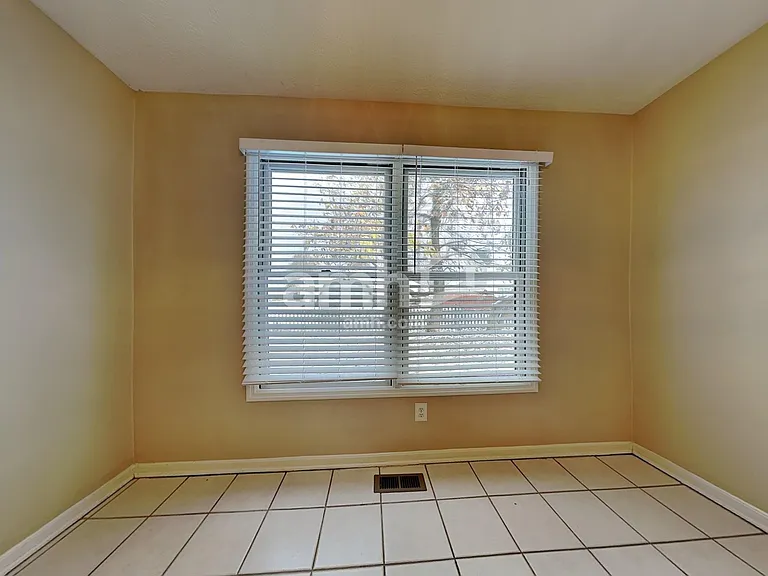 1030 Justin Ridge Way — Photo 7