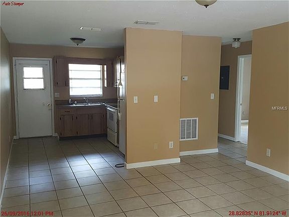 5th image of 1221 Pioneer Trl