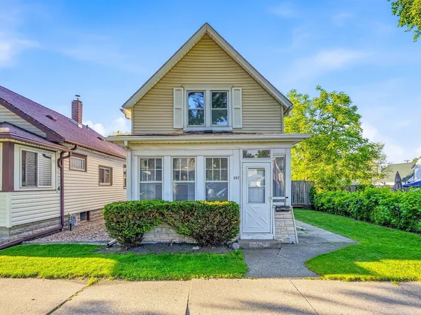 857 Rose Ave E, Saint Paul, MN 55106