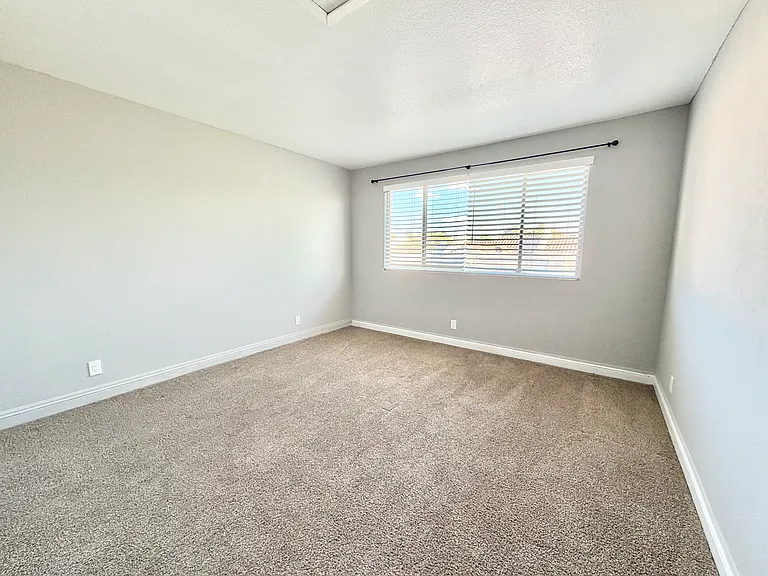 6477 Little Pine Way — Photo 26
