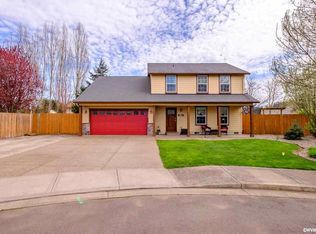 350 SW Bell Dr, Dallas, OR 97338