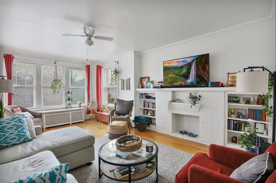2 bed, 1100 sqft, $2,450 — Photo 1