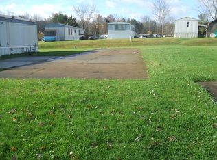 479 Warner Rd SE, Brookfield, OH 44403