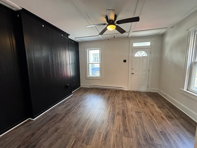 620 Fairview Ave — Photo 6