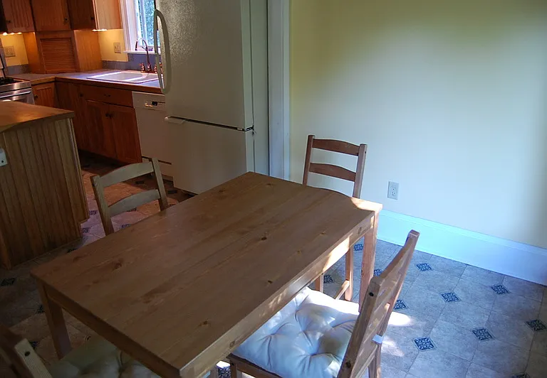 312 Allen St — Photo 9