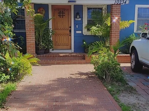 10234 Pinehurst Ave, South Gate, CA 90280