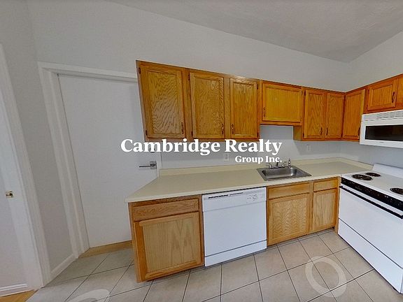3rd image of 35 South St #8T