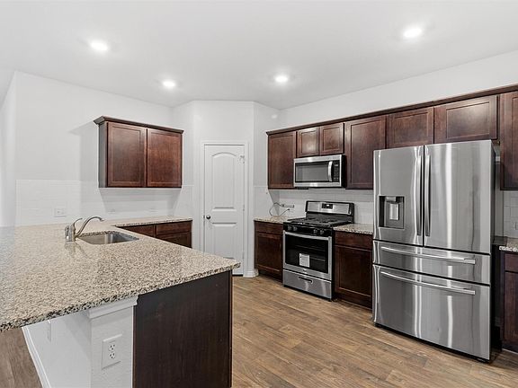 2nd image of 109 Finley Rae Dr