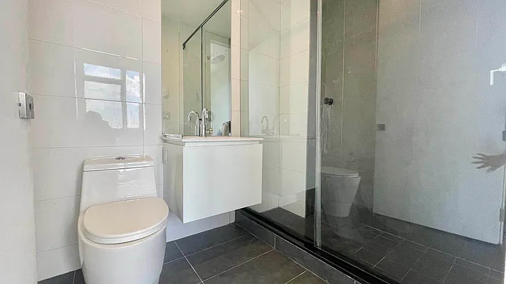 Rented by Brooklyn High Rise LLC | media 30