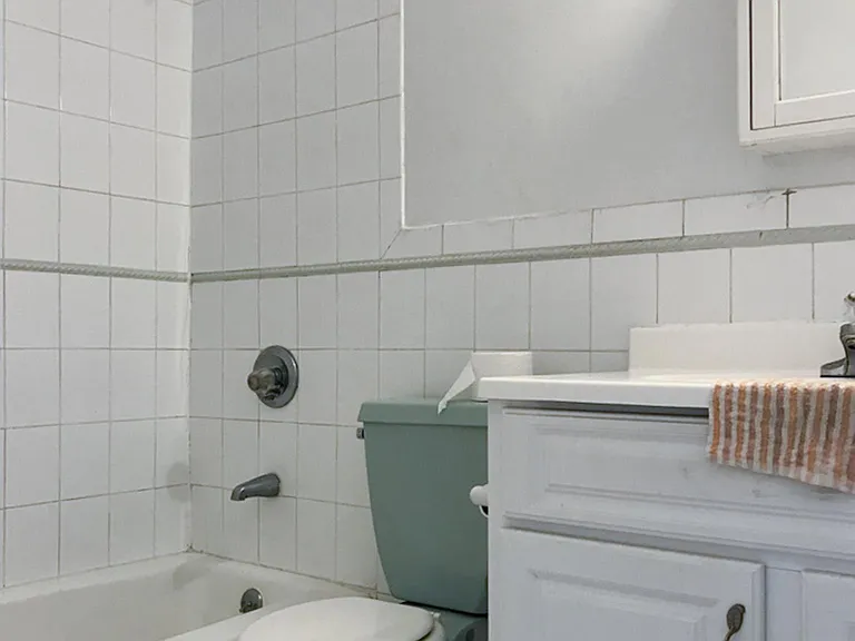 532 Washington St #2S — Photo 2