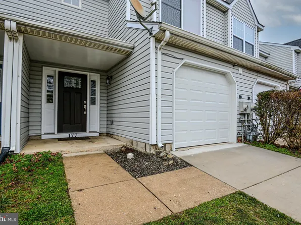 177 Auckland Dr, Newark, DE 19702