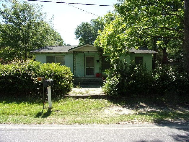 2nd image of 304-600 5th St