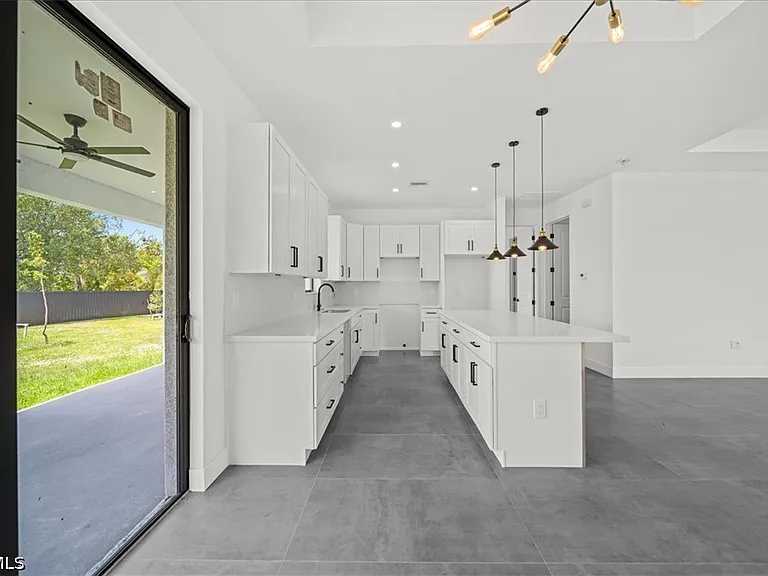 4536 NW 35th Pl — Photo 16