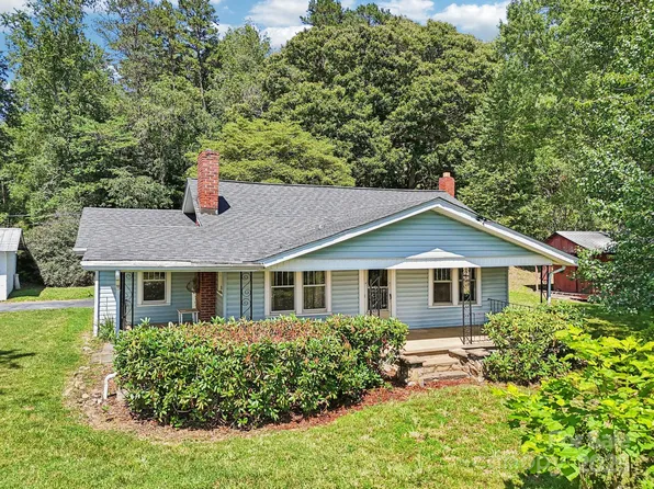 203 Beaverdam Rd, Candler, NC 28715