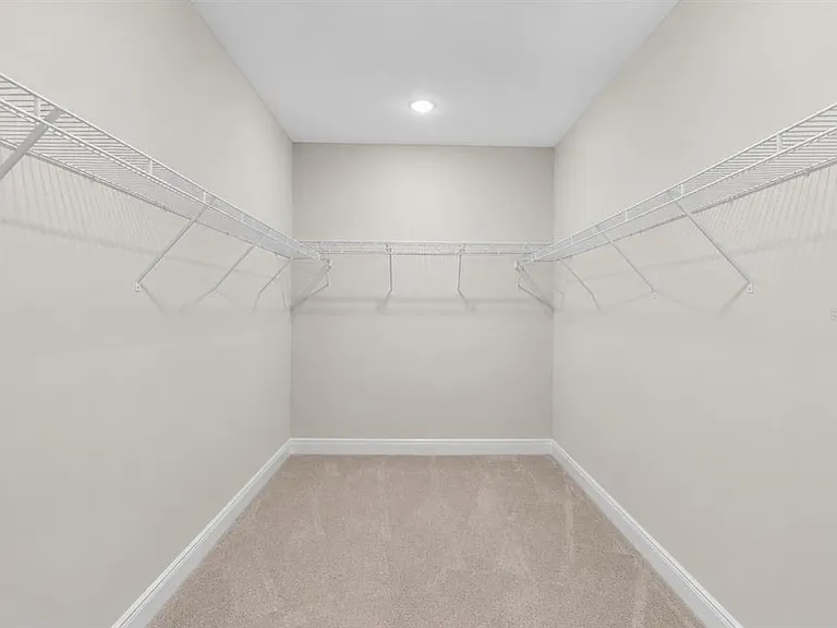 10009 Surrey Rose Dr — Photo 26
