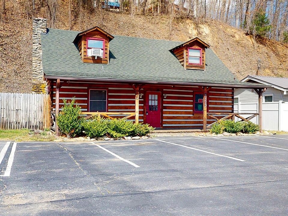 1456 Dellwood Rd, Waynesville, NC 28786 MLS CAR4019277 Zillow