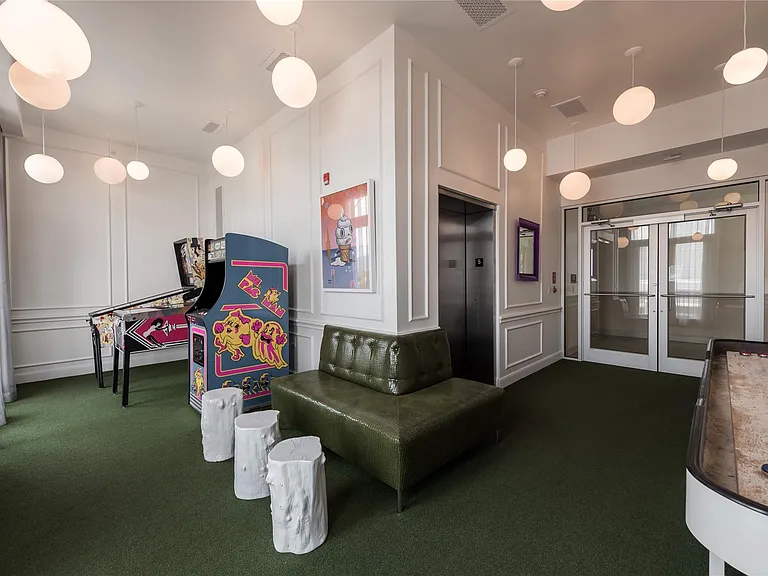 2700 Brazos St #4405 — Photo 17