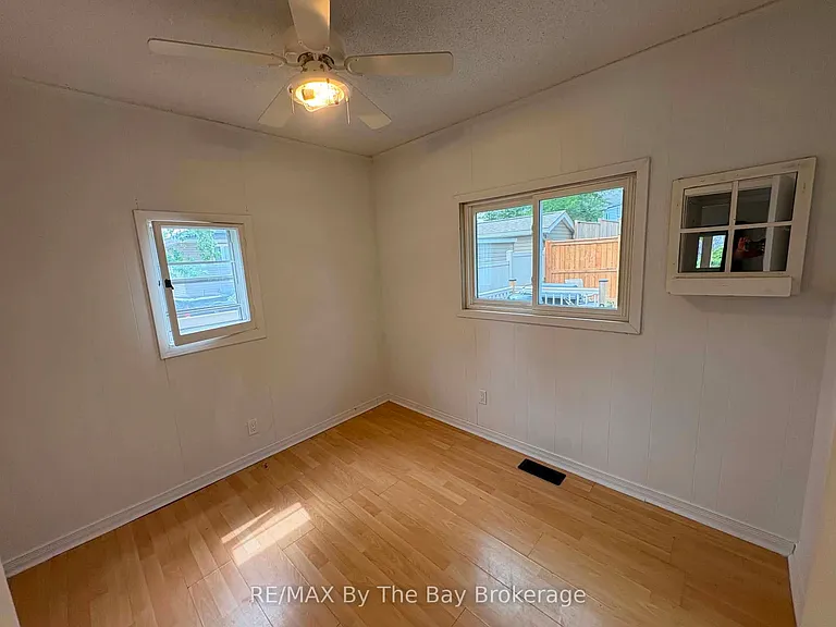 240 Shore Ln — Photo 6