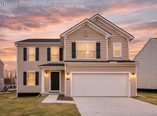249 Saddleback, White Lake, MI
