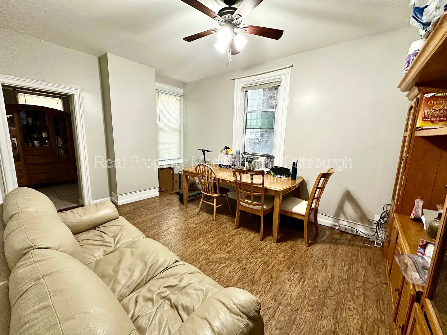 6 bed, 2.0 bath, 1735 sqft, $3,100 — Photo 2