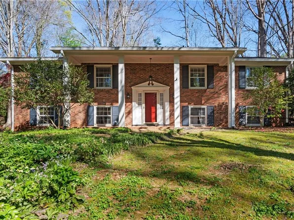 4953 Harrow Cir, Winston Salem, NC 27103