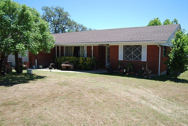 1st image of 119 Crescent Dr