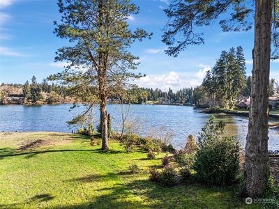 6382 Eagle Harbor Dr, Bainbridge Island, WA, 98110