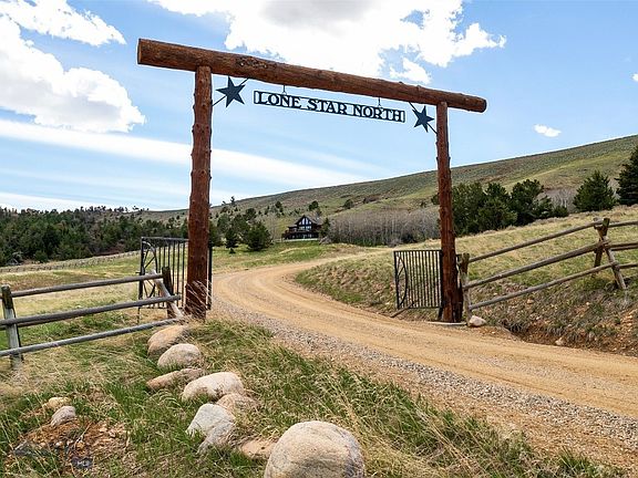 3rd image of 198 Meeteetse Trail Rd