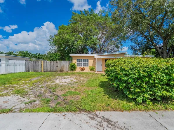 5731 SW 40th Court, West Park, FL 33023