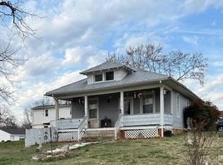 630 Columbia St NE, Roanoke, VA 24019