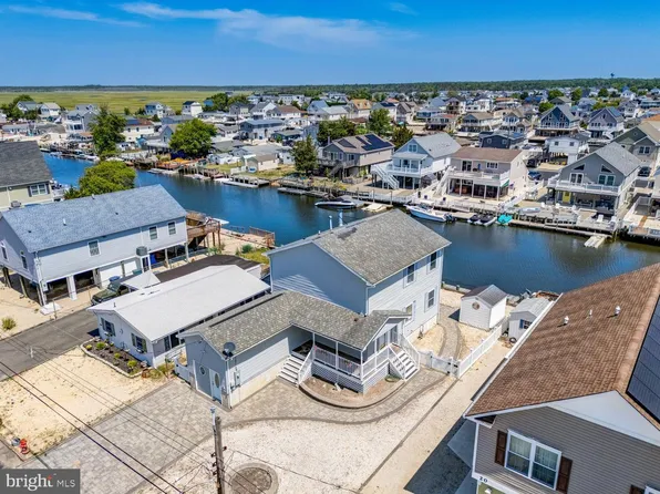 22 W Raritan Dr, Little Egg Harbor, NJ 08087