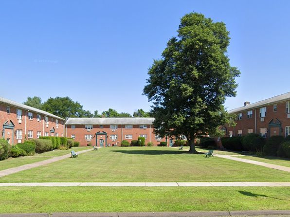 1570 Willard Ave #G8