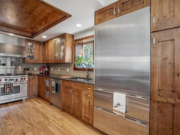 5th image of 495 Edgewood Rd