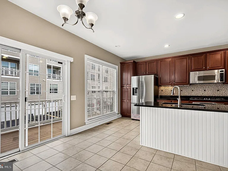 14862 Potomac Branch Dr — Photo 9