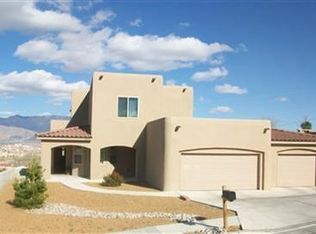 10600 Dover St NW, Albuquerque, NM 87114