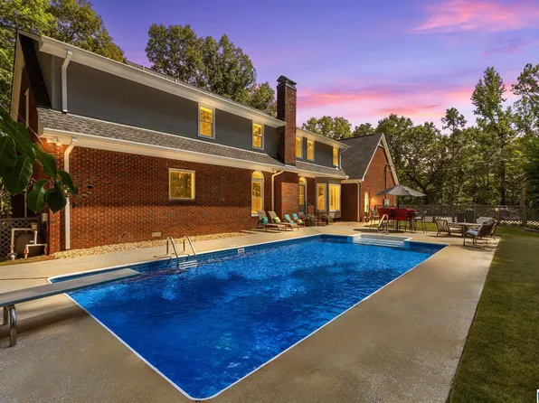 120 Rocky Ridge Rd, Sylacauga, AL 35150