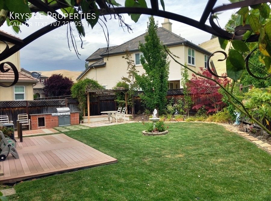 1st image of 7260 Willow Creek Cir