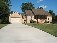 1st image of 382 Ironwood Cir