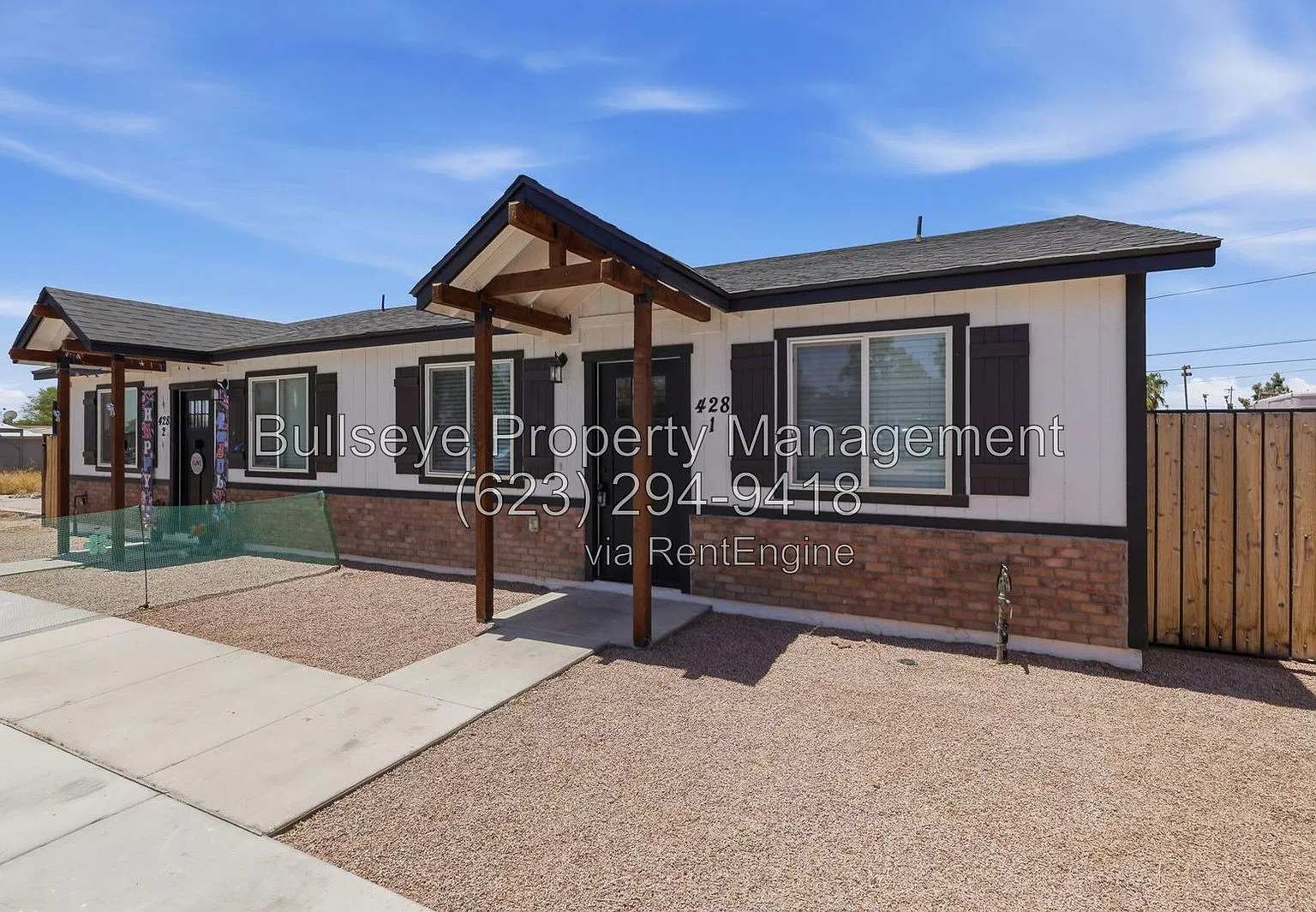 3 bed, 2.0 bath, 1420 sqft, $1,700 — Photo 2
