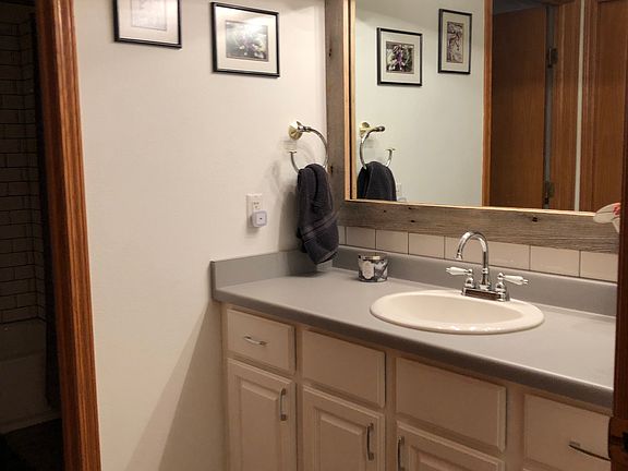 2nd floor Jack & Jill vanity