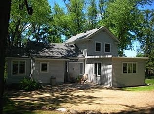 4488 Old Stage Rd, Oregon, WI 53575