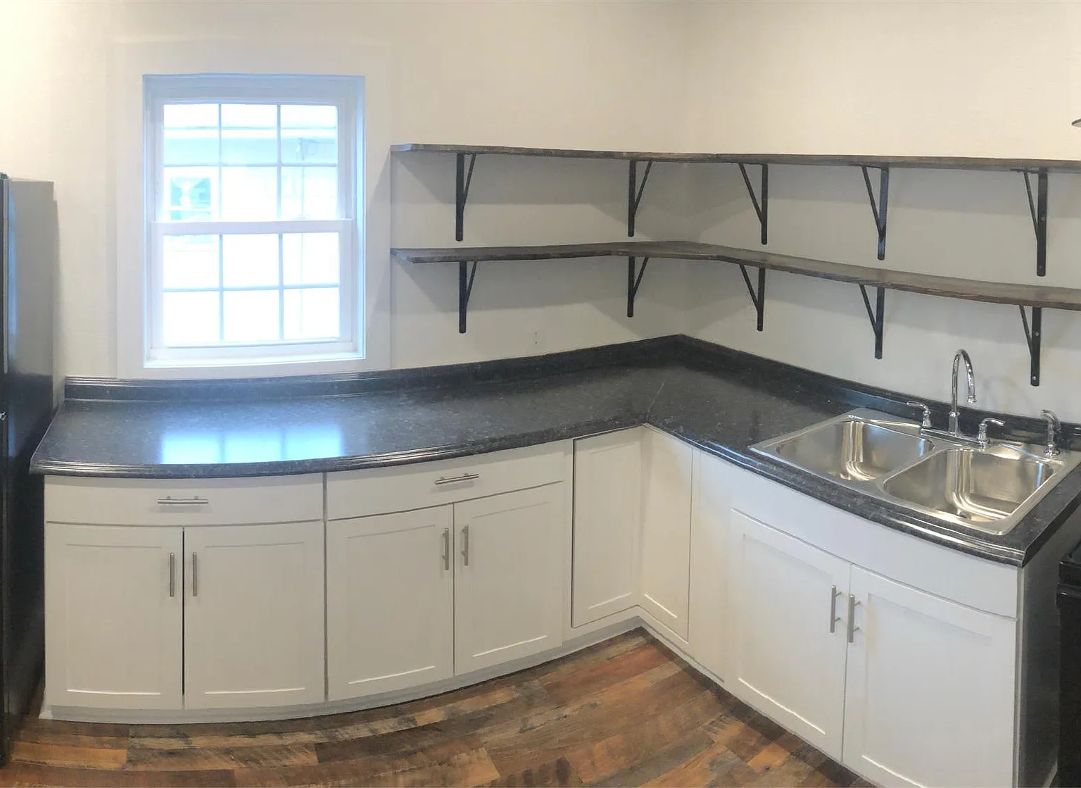 133 East Main Street - B — Photo 4